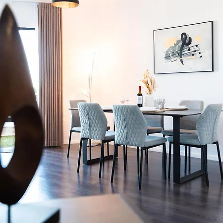 Location-2br Seafront & Steps From Ferry By Arco Collection Apartament Sliema