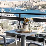 Location-2br Seafront & Steps From Ferry By Arco Collection * Sliema